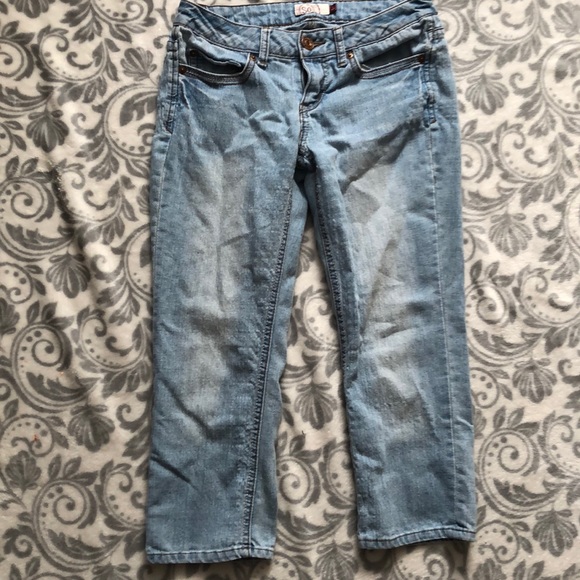 Capris - Picture 1 of 3